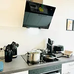 Uniqe - Design - Sky-tv - Audi - Free Parking 4* Ingolstadt