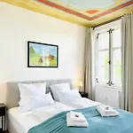 Uniqe - Design - Sky-tv - Audi - Free Parking Lejlighedshotel