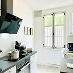 Uniqe - Design - Sky-tv - Audi - Free Parking Lejlighedshotel 4*