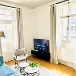 Lejlighedshotel Uniqe - Design - Sky-tv - Audi - Free Parking 4*