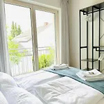 Lejlighedshotel Uniqe - Design - Sky-tv - Audi - Free Parking Ingolstadt