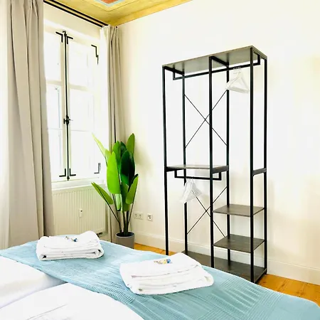 Hotel apartamentowy Uniqe - Design - Sky-tv - Audi - Free Parking Ingolstadt