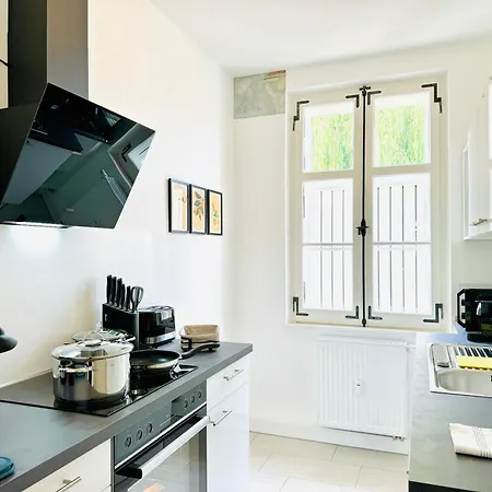 Uniqe - Design - Sky-tv - Audi - Free Parking Hotel apartamentowy 4*