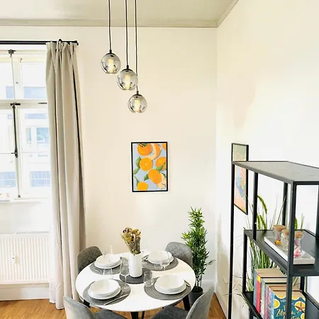 Uniqe - Design - Sky-tv - Audi - Free Parking Hotel apartamentowy