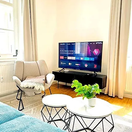Uniqe - Design - Sky-tv - Audi - Free Parking Ingolstadt